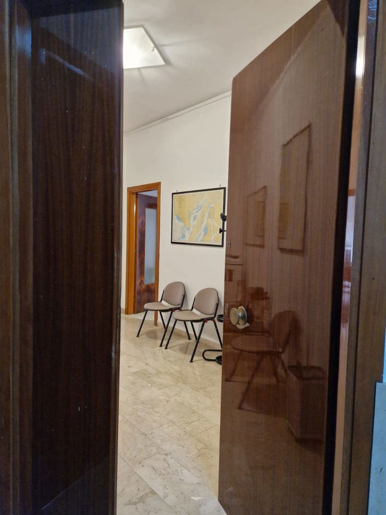 Ufficio da ristrutturare a Brindisi