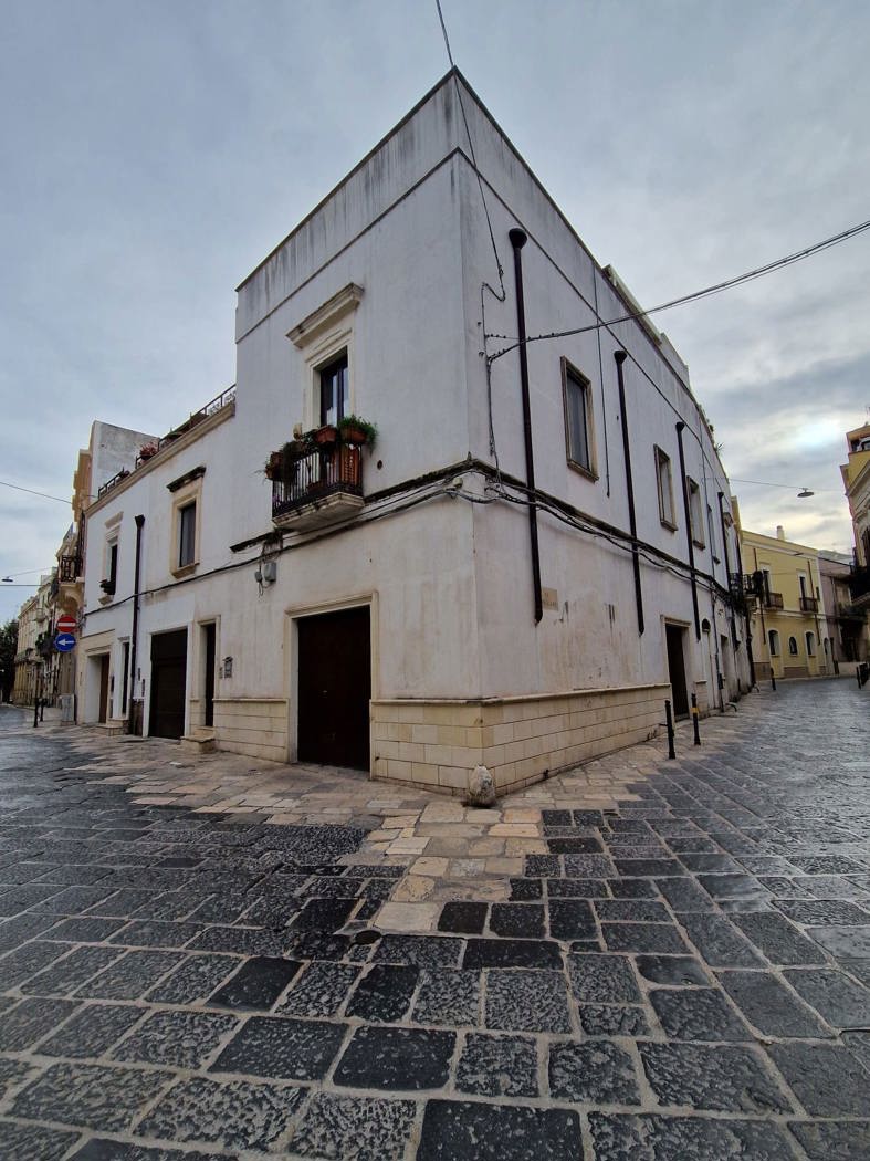Casa indipendente in vendita a Brindisi