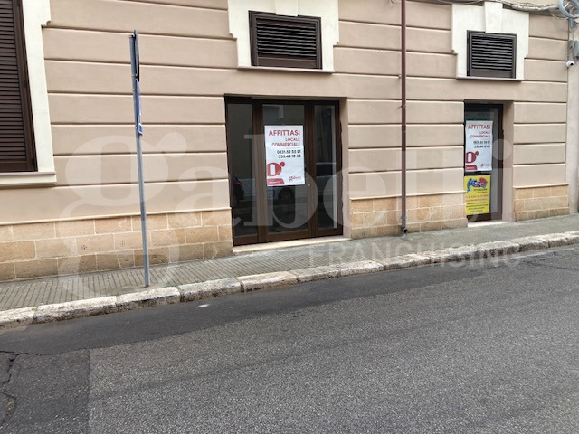 Negozio in affitto a Brindisi