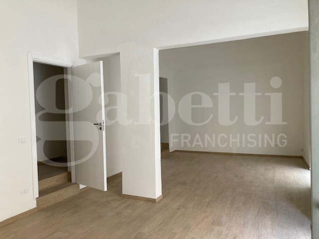 Negozio in affitto a Brindisi