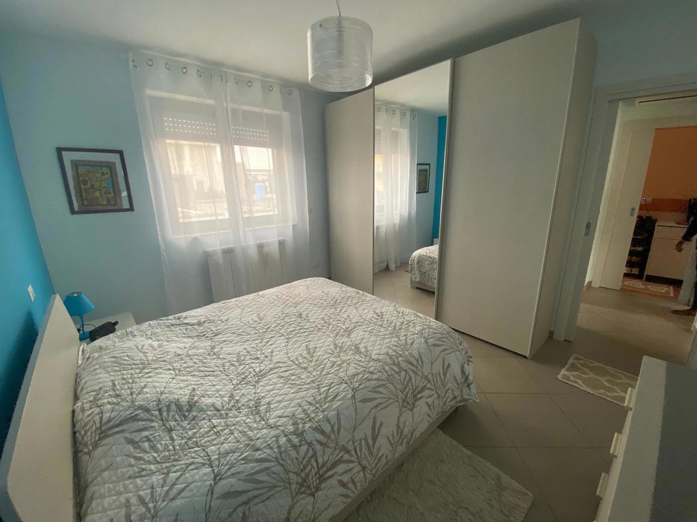 Trilocale arredato in affitto a Brindisi