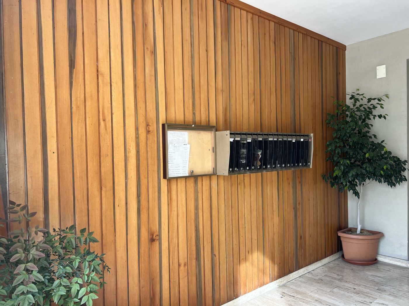 Appartamento con box a Brindisi