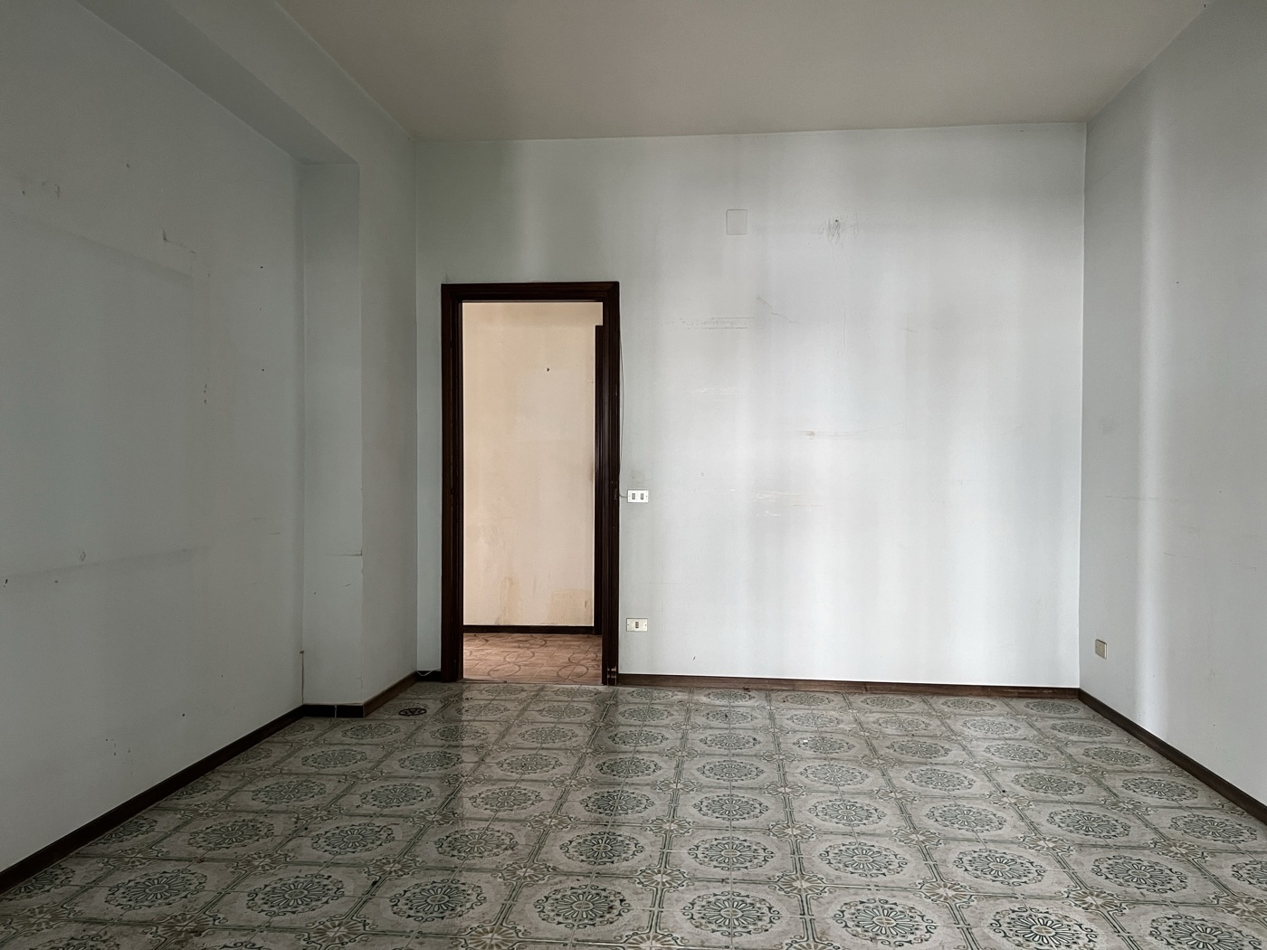 Appartamento con box a Brindisi