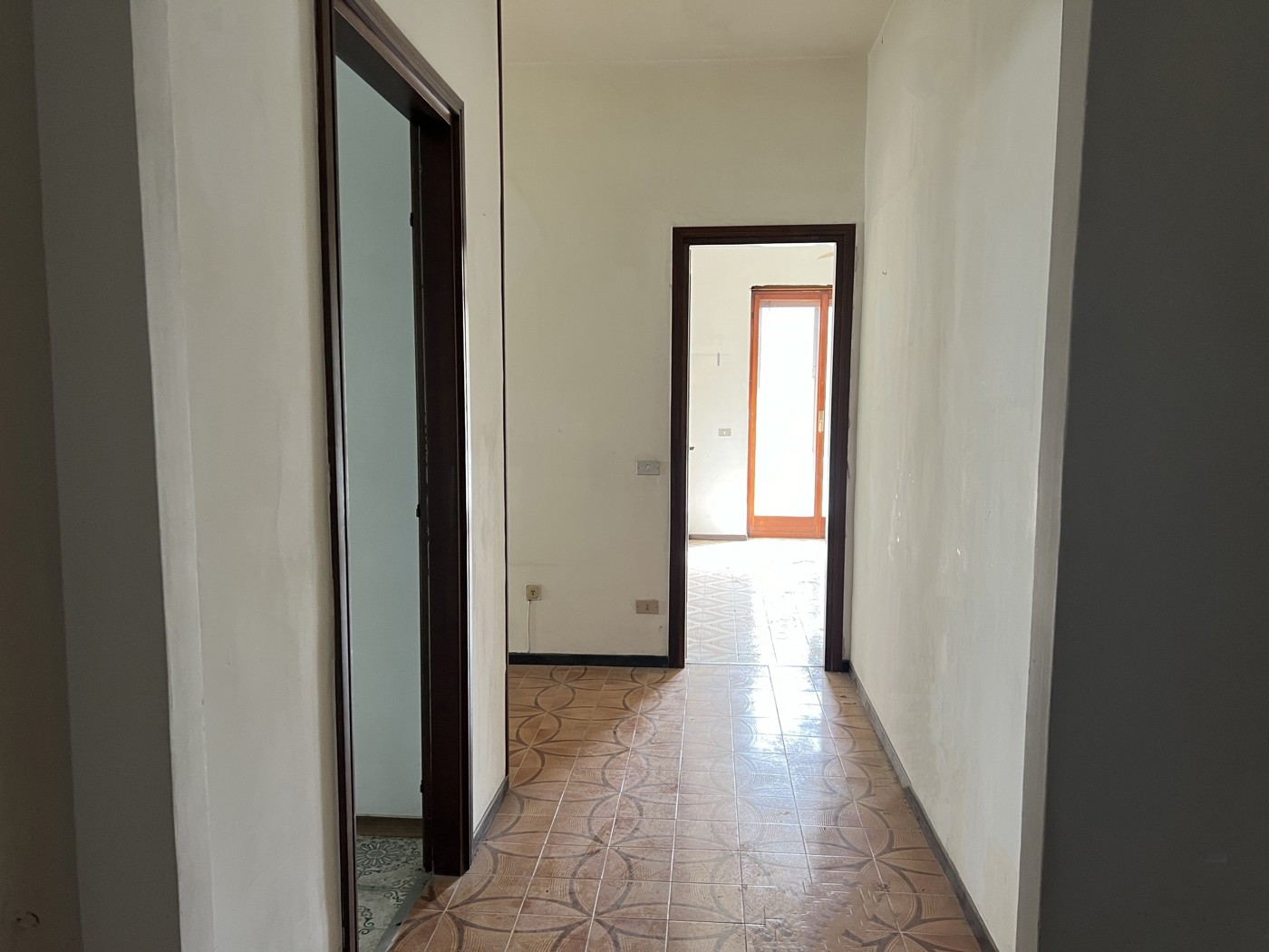 Appartamento con box a Brindisi