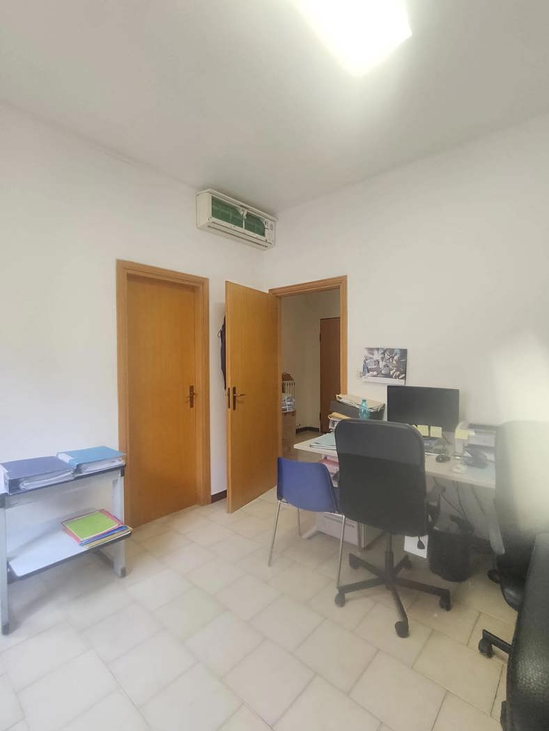 Ufficio in affitto a Brindisi