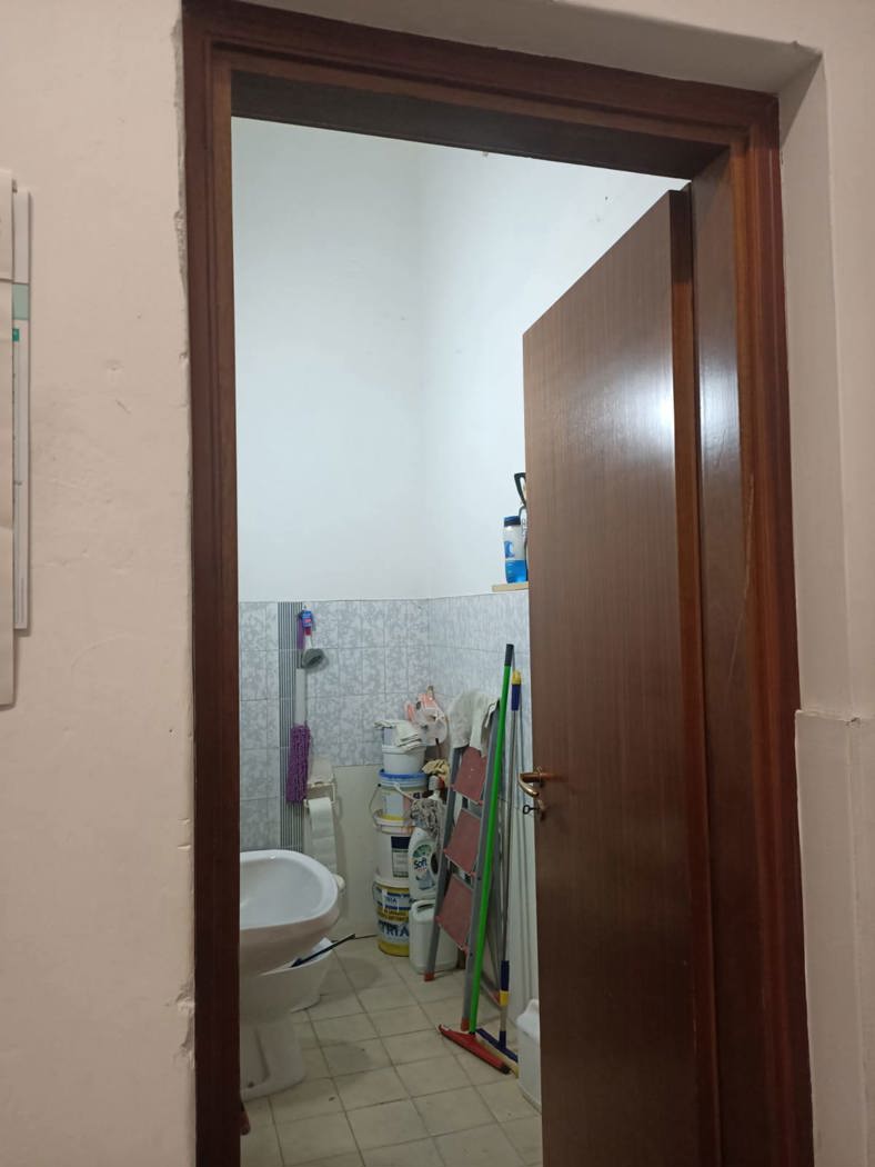 Negozio in affitto a Brindisi