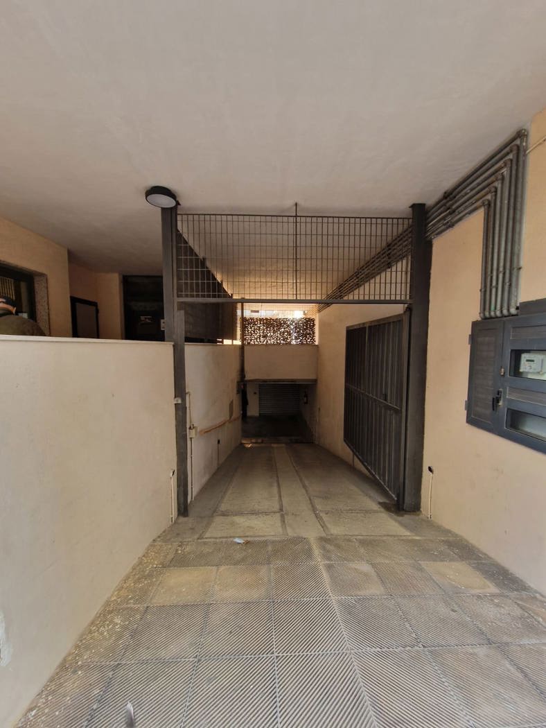 Box/Garage 50mq in vendita a Brindisi