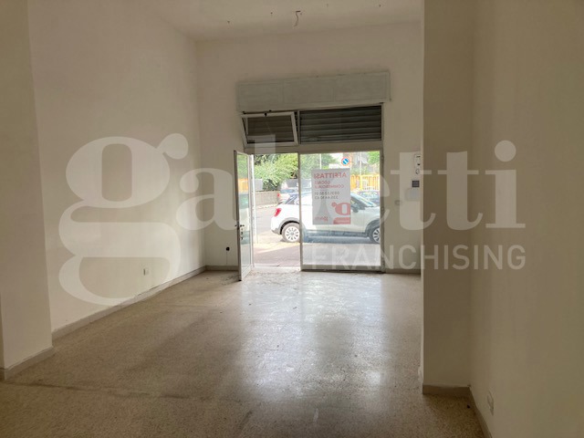 Negozio in affitto a Brindisi