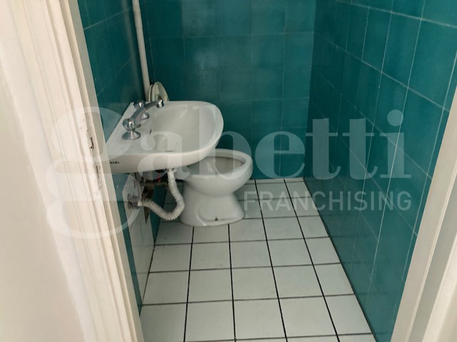 Negozio in affitto a Brindisi