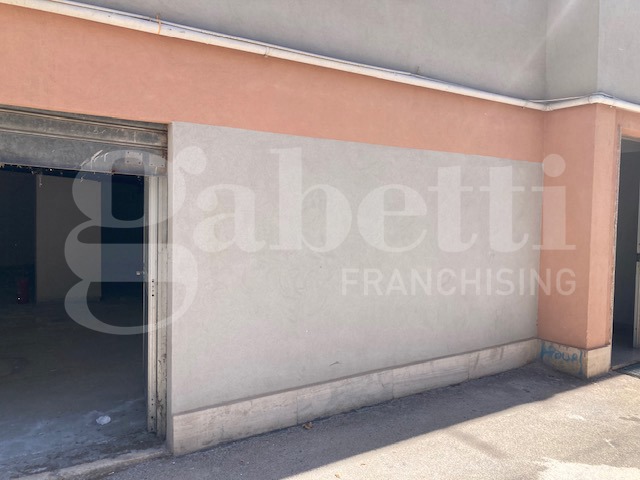 Magazzino in vendita a Brindisi