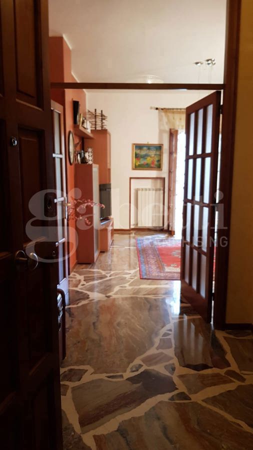 Trilocale in affitto a Brindisi