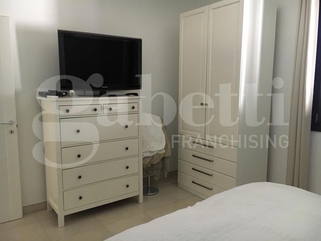 Appartamento con box a Brindisi