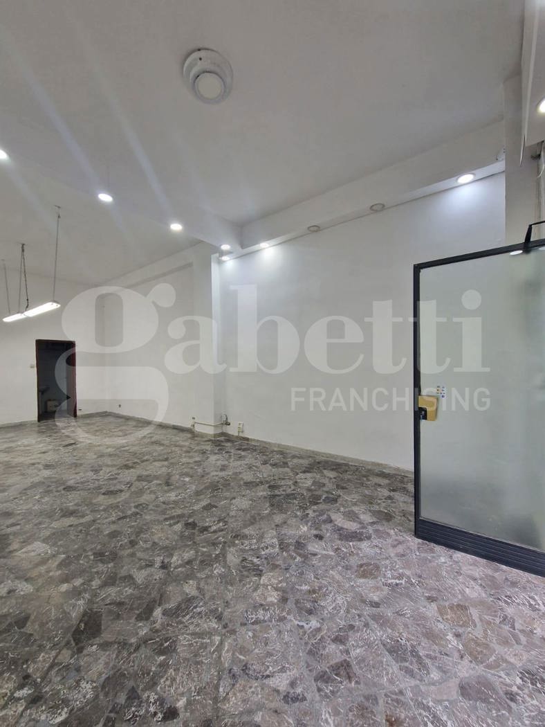 Negozio in affitto a Brindisi