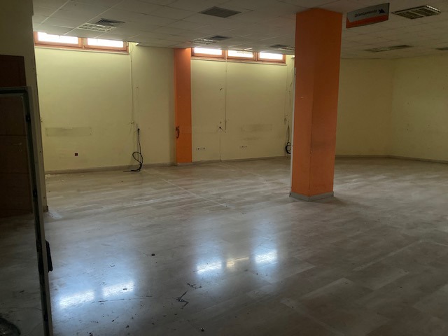 Negozio in affitto a Brindisi