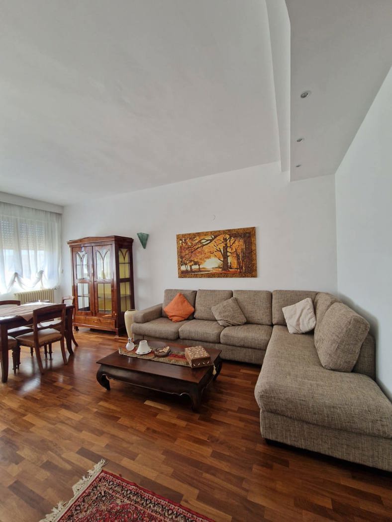 Attico arredato in affitto a Brindisi