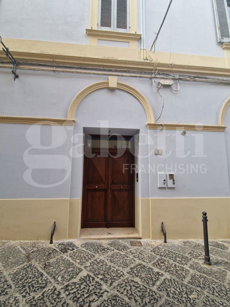 Quadrilocale ristrutturato a Brindisi