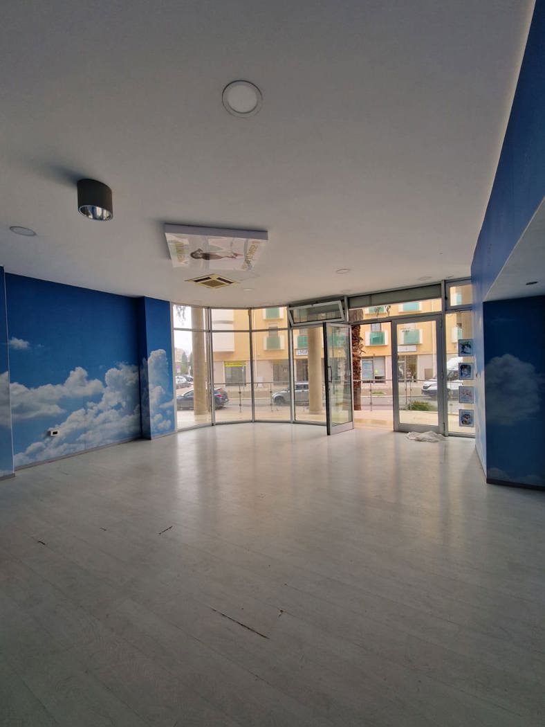 Negozio in affitto a Brindisi