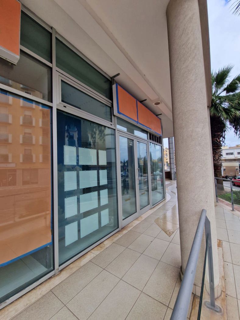 Negozio in affitto a Brindisi