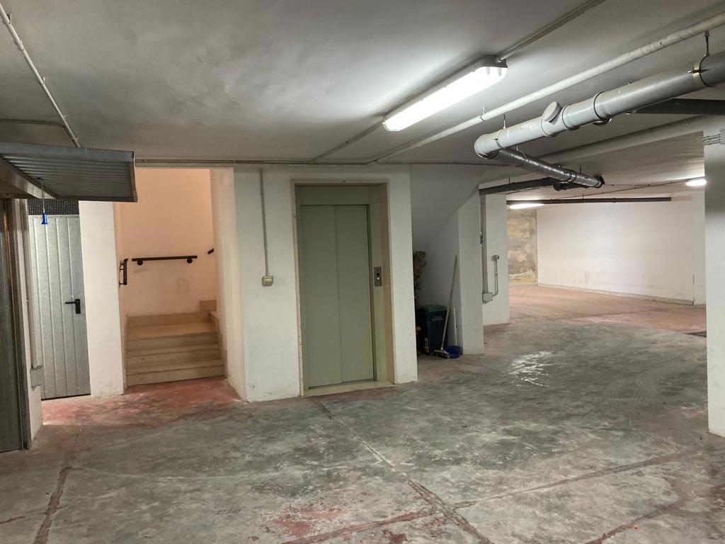Box/Garage 18mq in vendita a Brindisi
