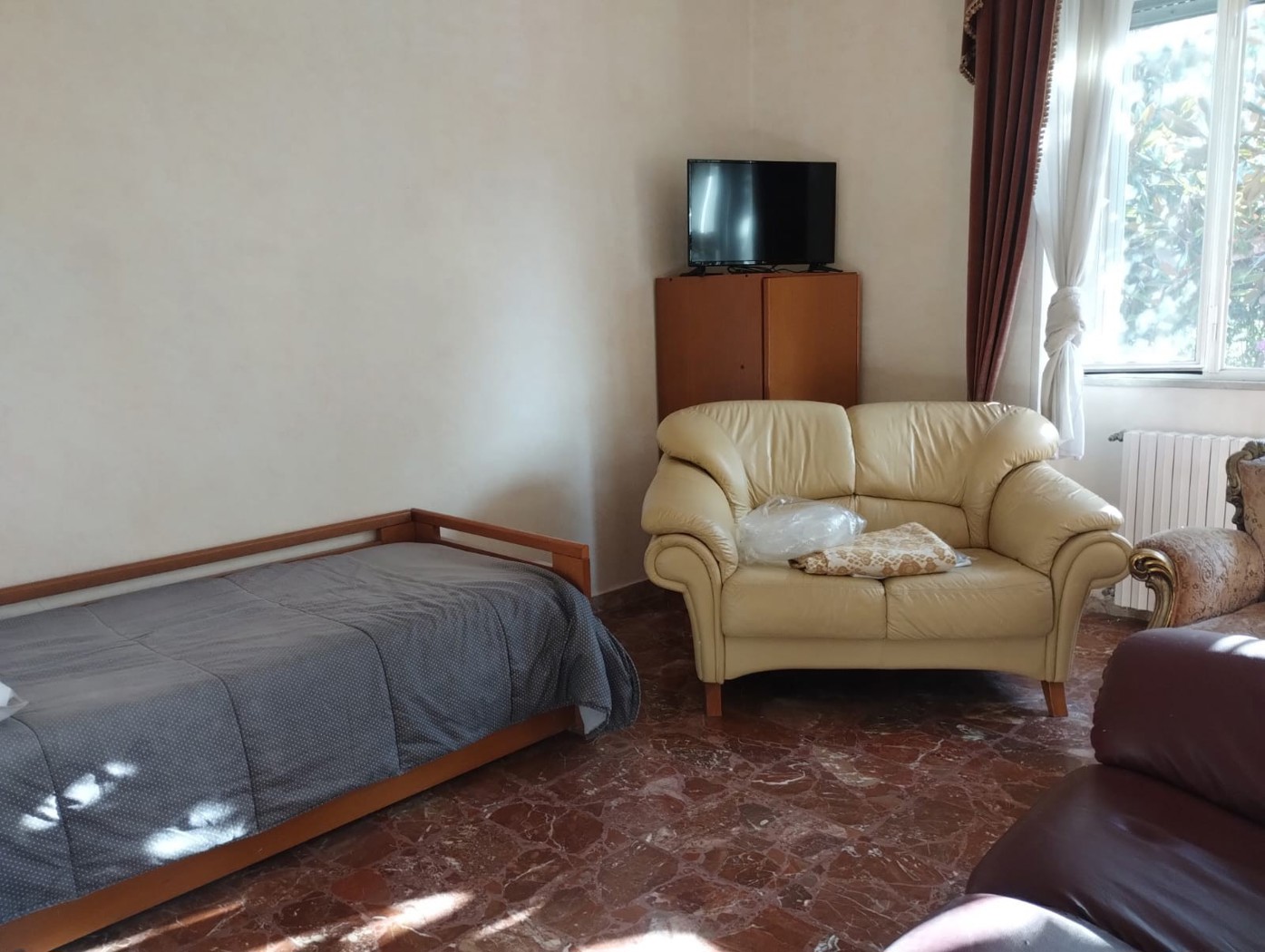 Quadrilocale arredato in affitto a Brindisi