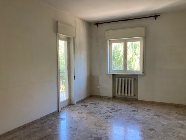 Quadrilocale in vendita a Brindisi