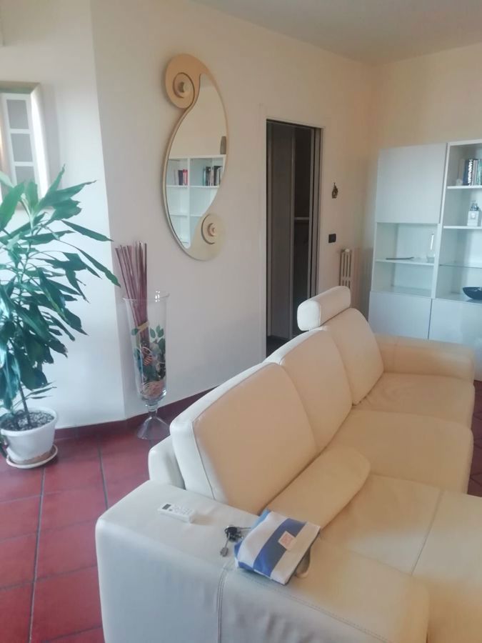 Trilocale con box a Brindisi