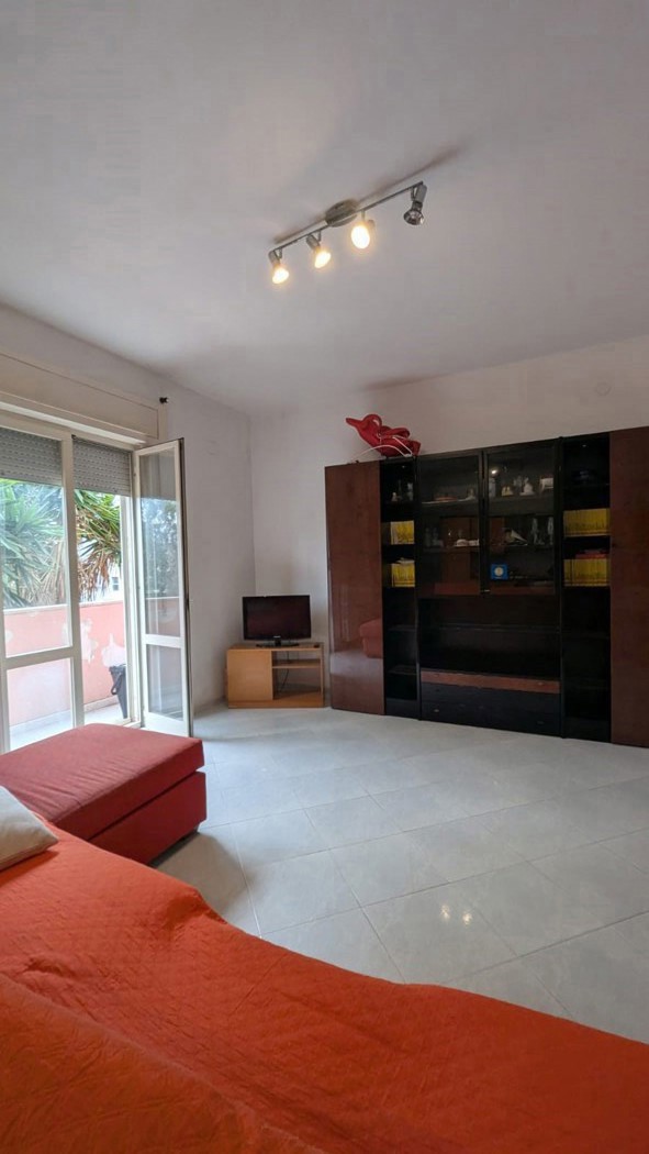 Appartamento arredato in affitto a Brindisi