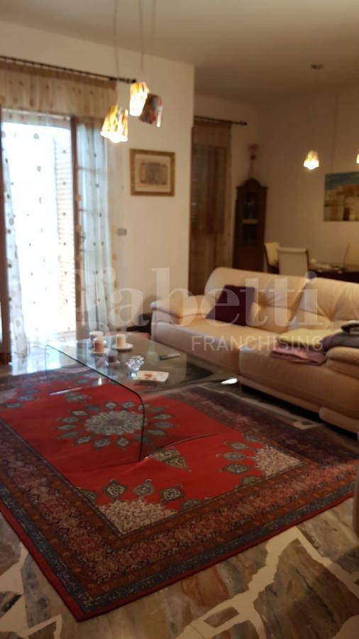 Trilocale in affitto a Brindisi