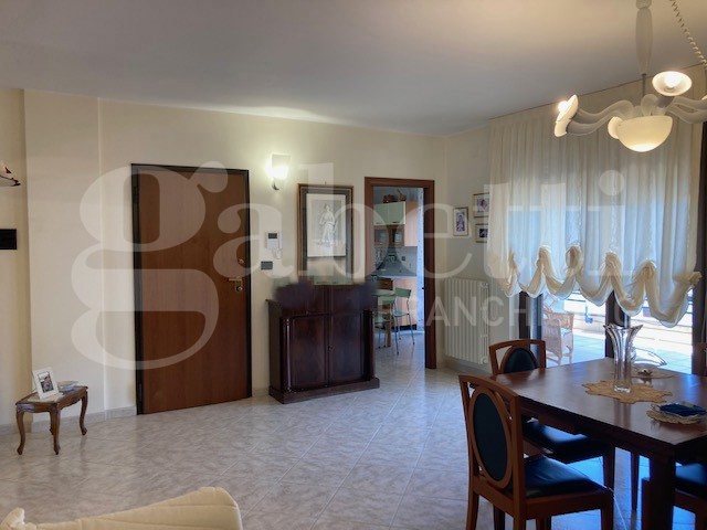 Quadrilocale in vendita a Brindisi