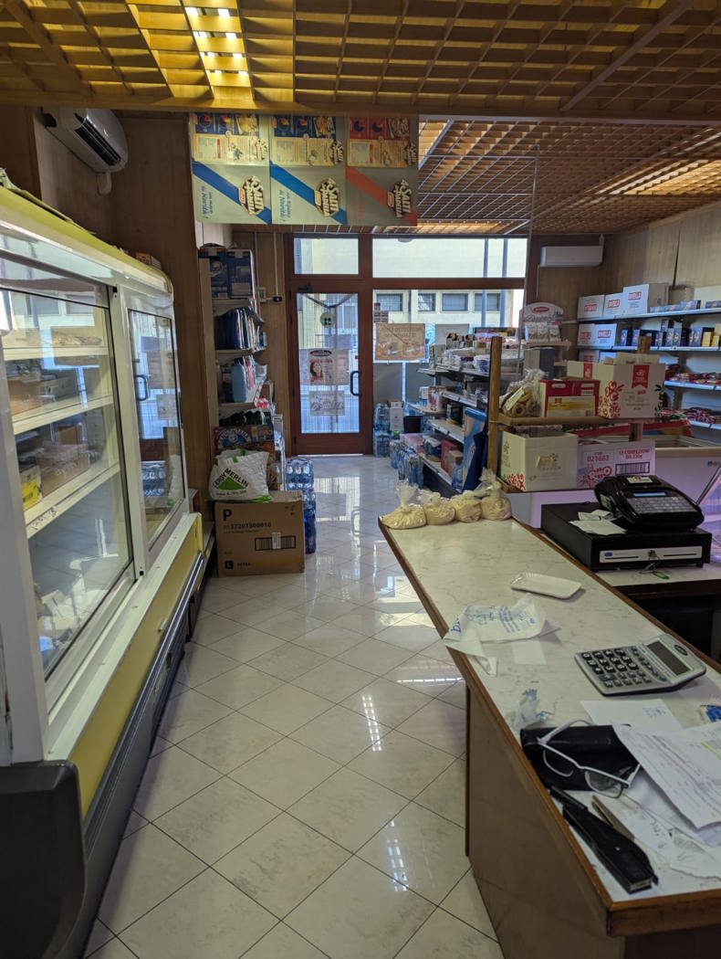 Negozio in affitto a Brindisi