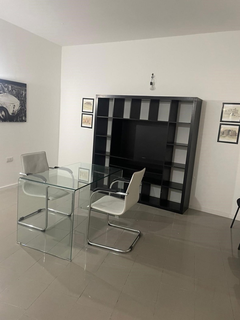 Negozio in affitto a Brindisi