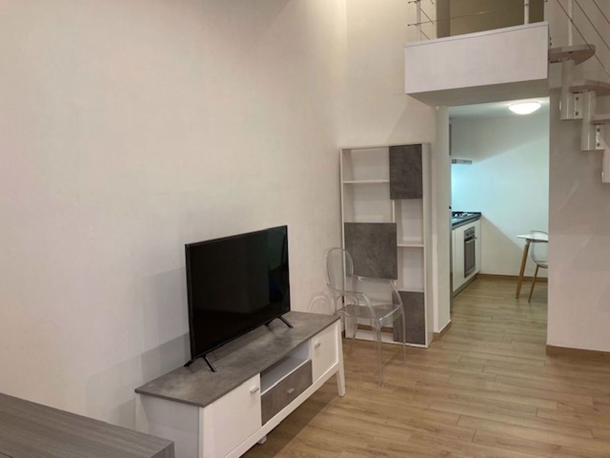 Bilocale arredato in affitto a Brindisi