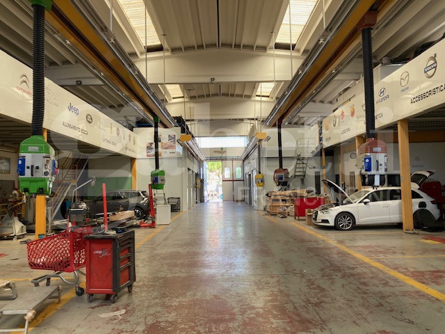 Capannone in vendita a Brindisi