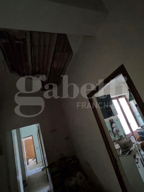 Stabile/Palazzo in vendita a Brindisi