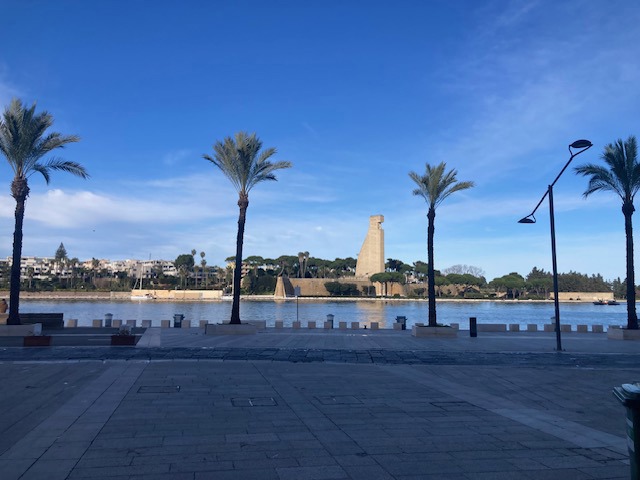 Trilocale arredato in affitto a Brindisi