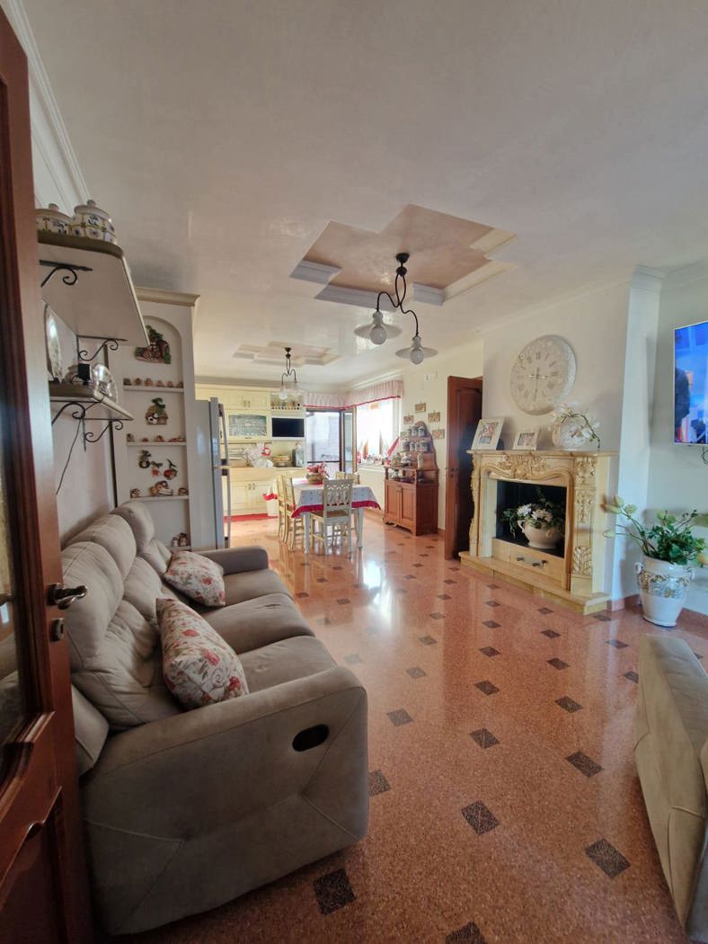 Casa indipendente ristrutturata a Brindisi