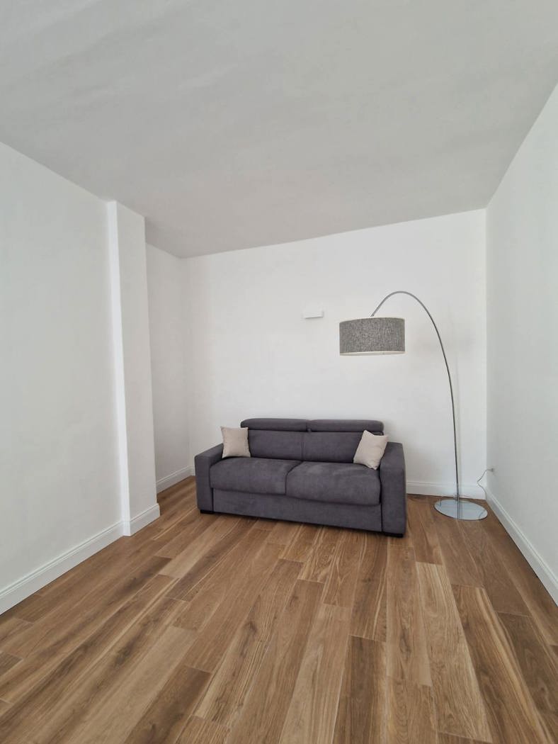 Bilocale arredato in affitto a Brindisi