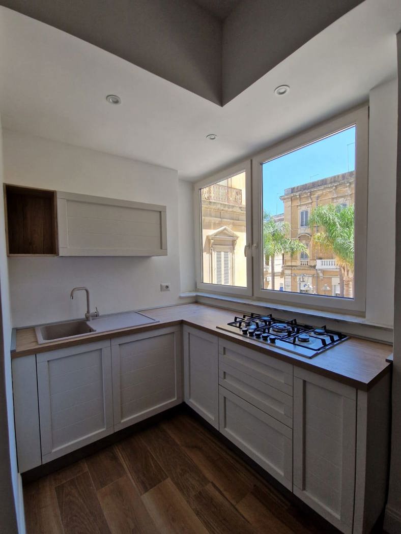 Bilocale arredato in affitto a Brindisi