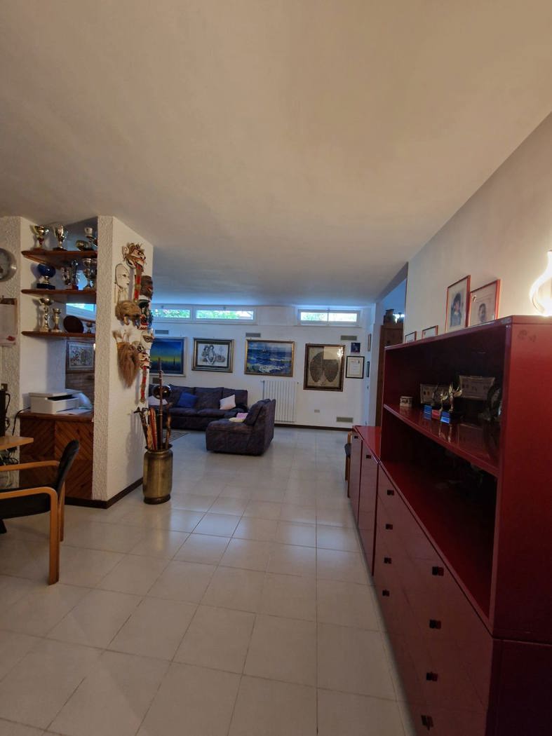 Villa con giardino a Brindisi