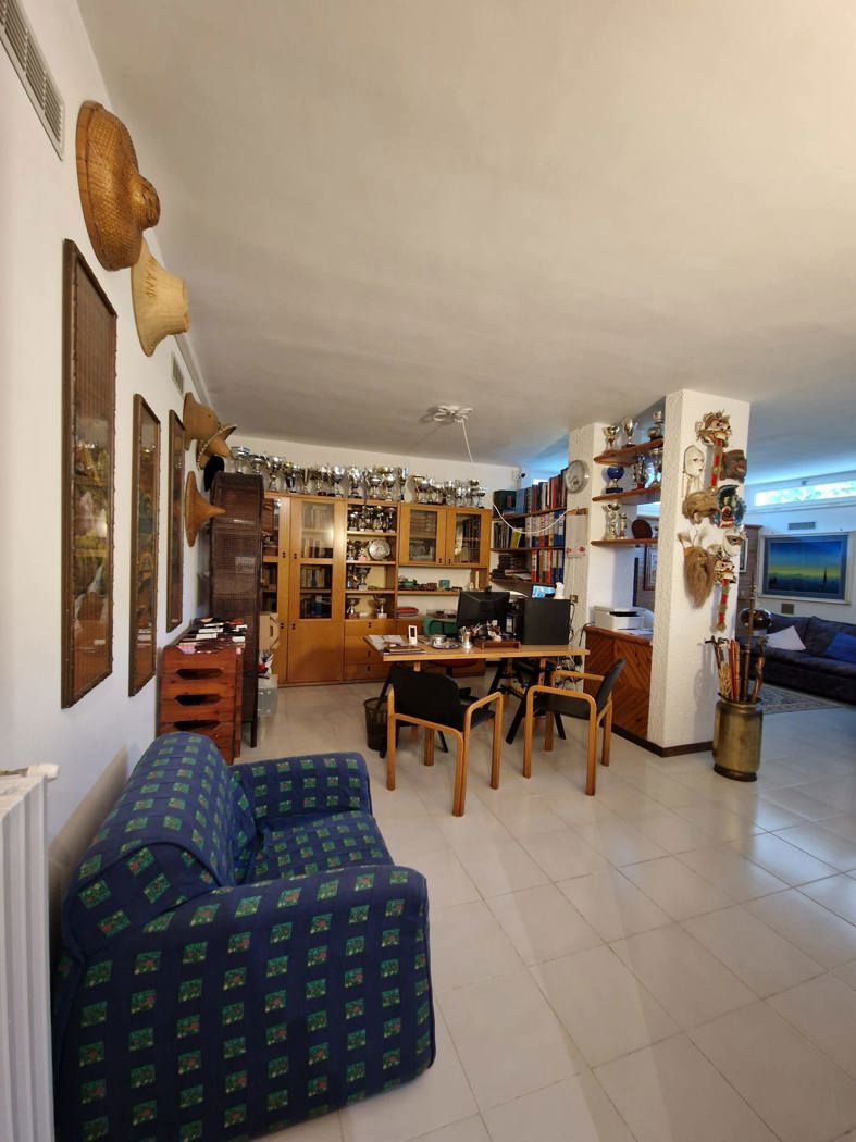 Villa con giardino a Brindisi