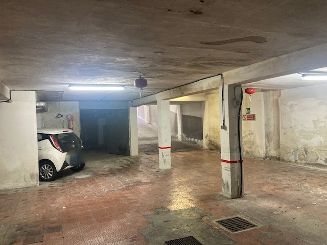 Negozio in vendita a Brindisi