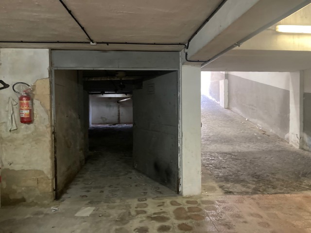 Negozio in vendita a Brindisi