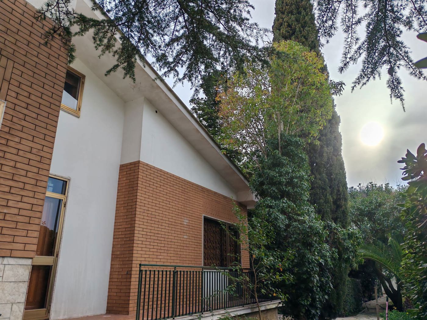 Villa con giardino a Cellino San Marco