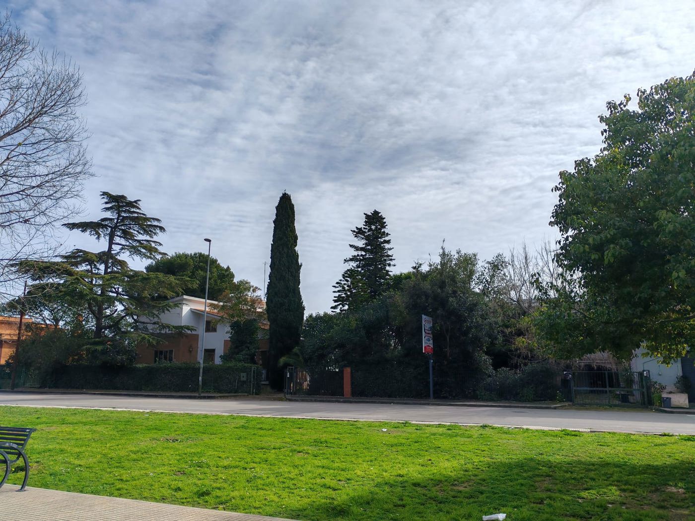 Villa con giardino a Cellino San Marco