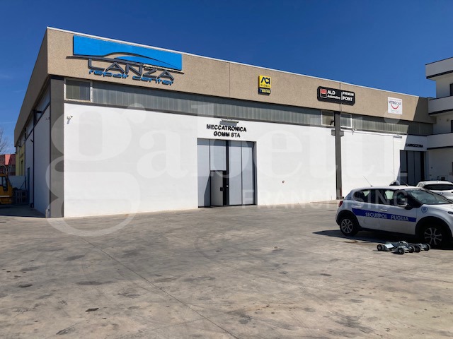 Capannone in vendita a Brindisi