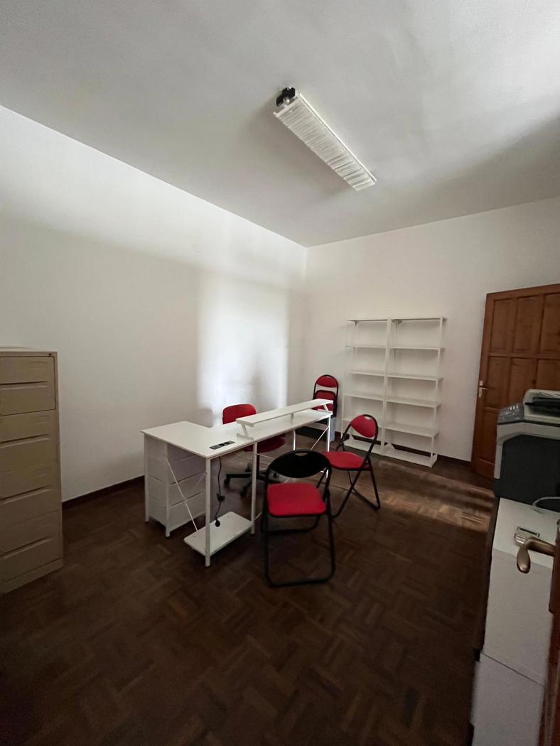 Ufficio in affitto a Brindisi