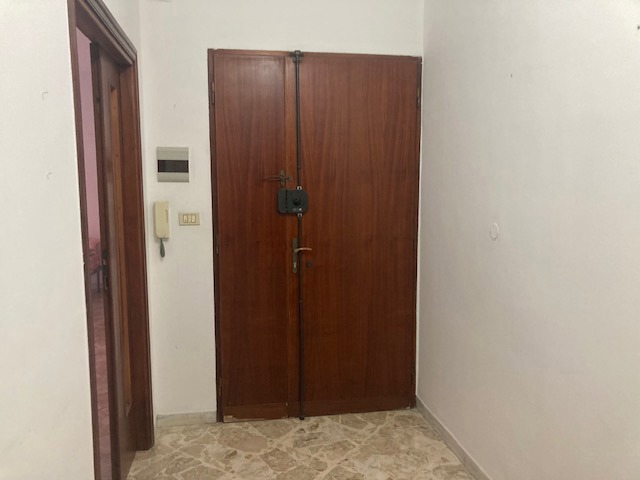 Quadrilocale in vendita a Brindisi