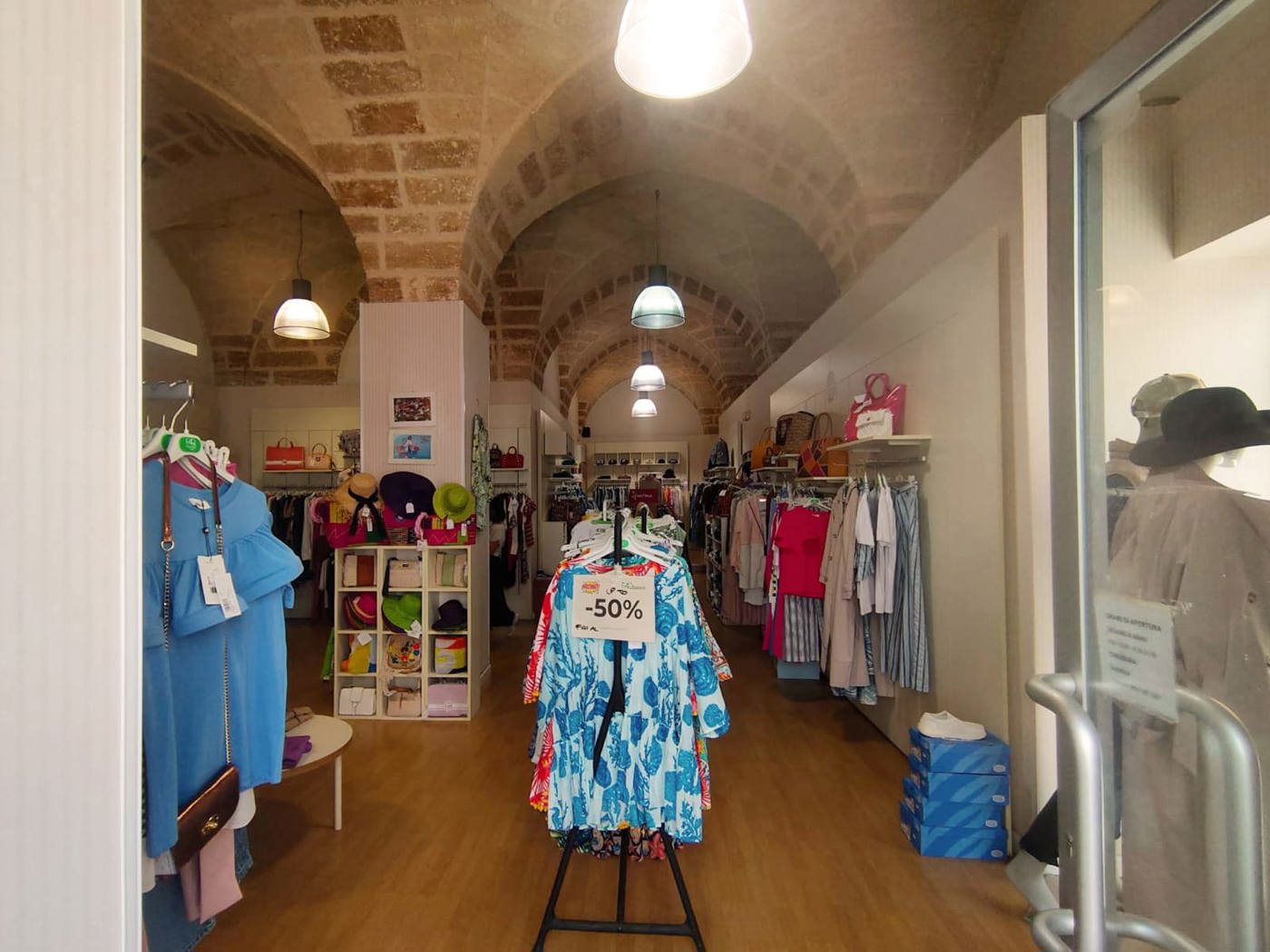 Negozio in affitto a Brindisi