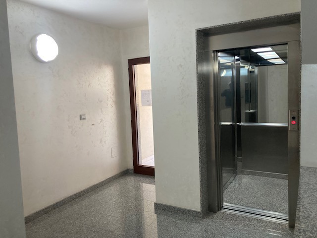 Trilocale arredato in affitto a Brindisi