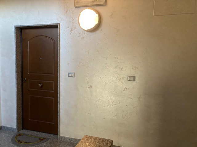 Trilocale arredato in affitto a Brindisi